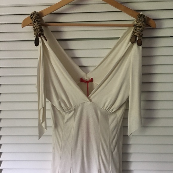 Iodice Brand Plunging Neck Top Natural accents - Picture 2 of 7